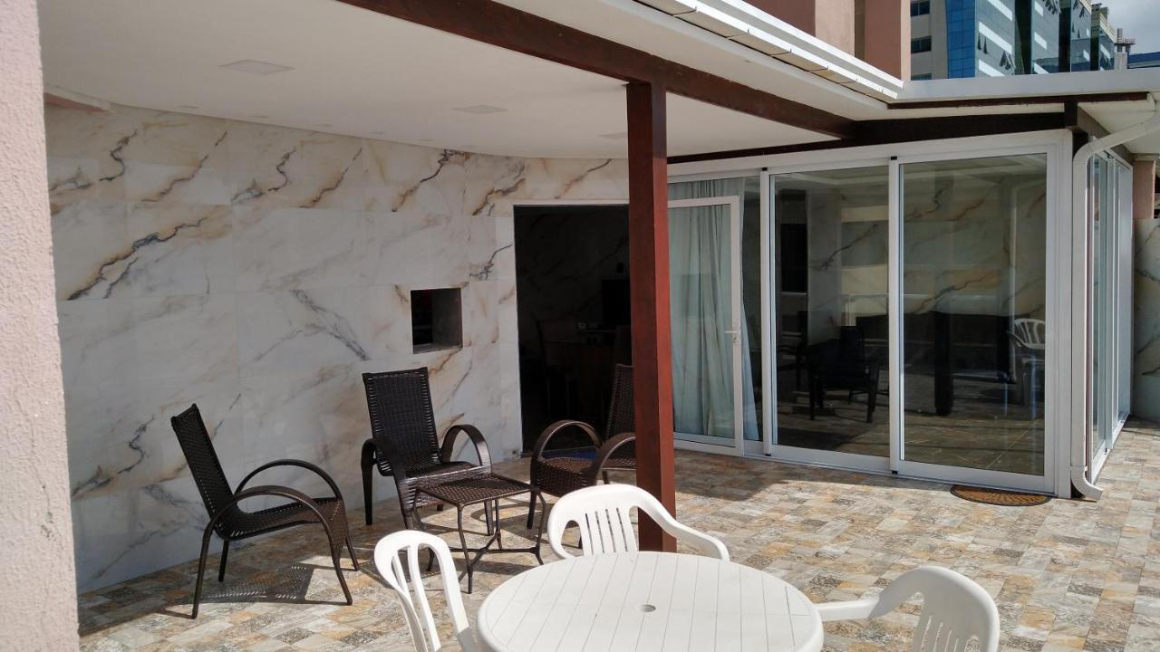 Apartamento De Cobertura Frente Para O Mar Itapema Exterior foto