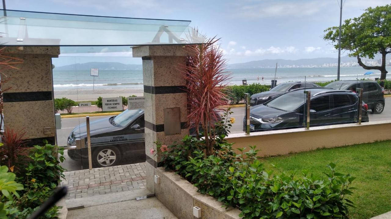 Apartamento De Cobertura Frente Para O Mar Itapema Exterior foto